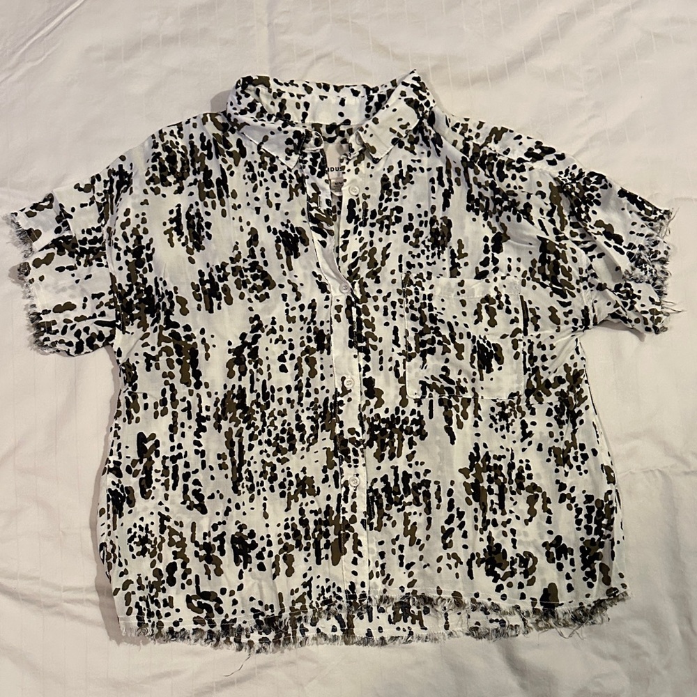 Stylish Women's Black and White Blouse